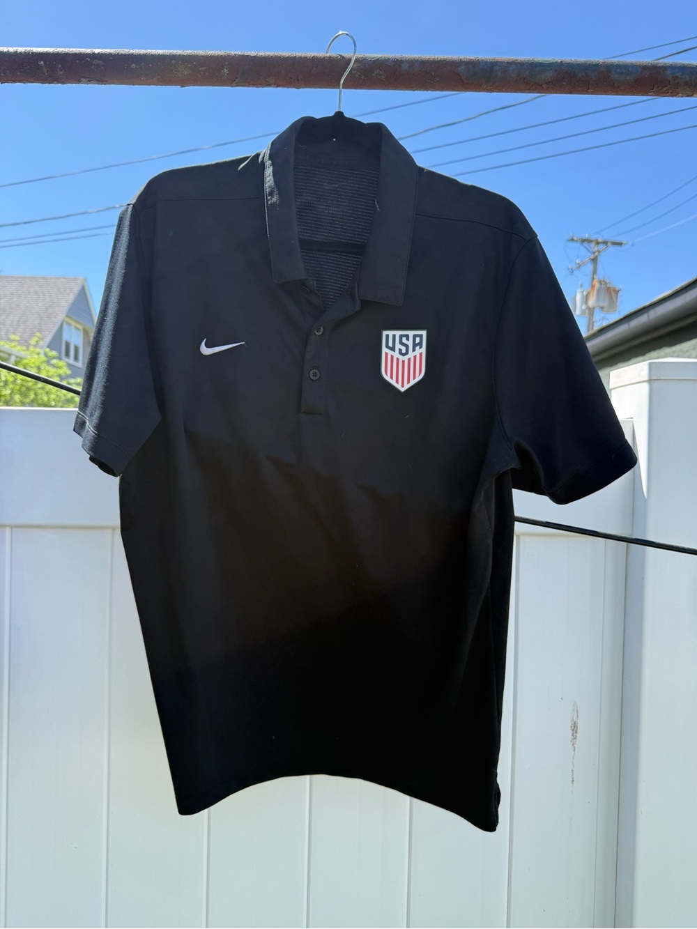 Nike -U.S. Soccer Men’s Polo Black Shirt Size Large Polyester Short Sleeve -Used